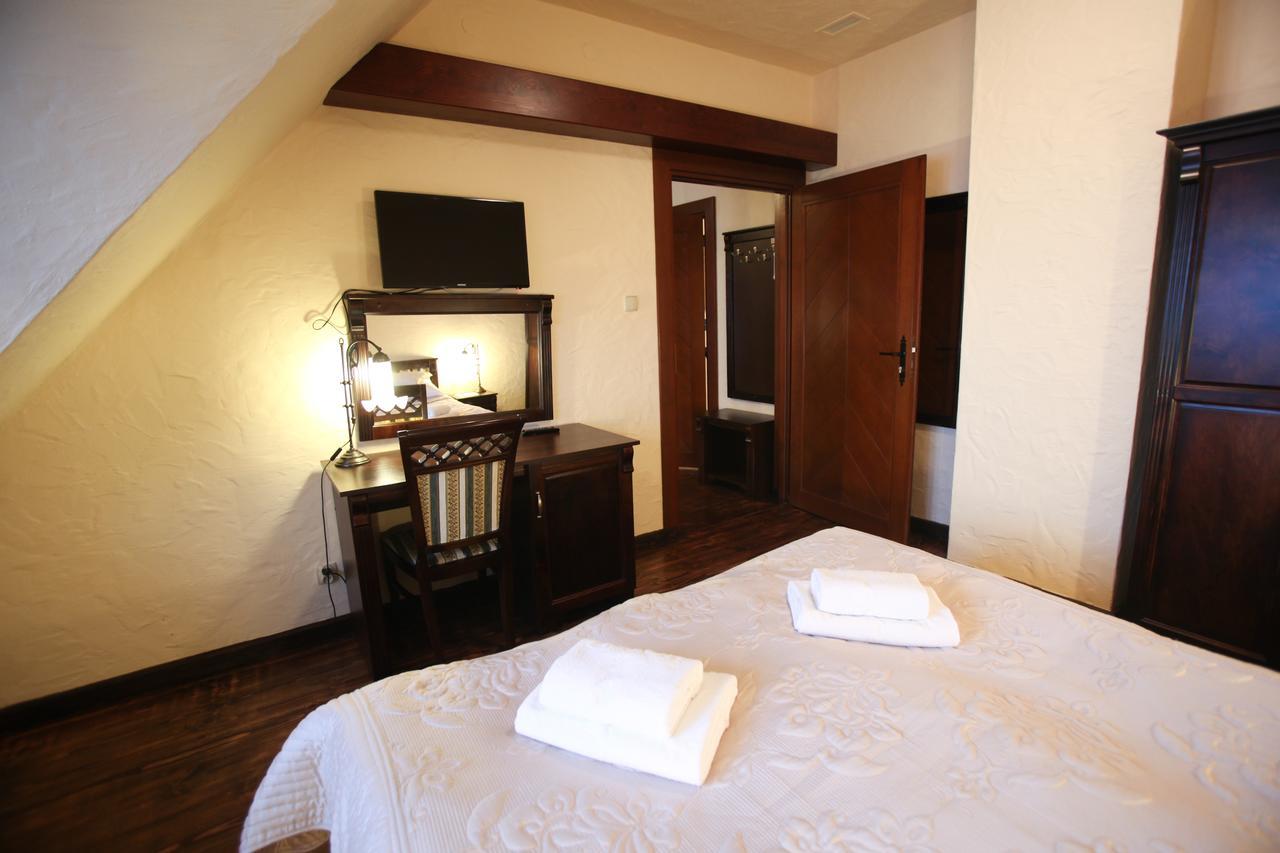 Hotel Stanica Kresowa Chreptiów Lutowiska Zimmer foto